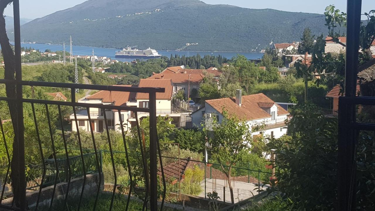 Apartment Lidija Herceg Novi Ngoại thất bức ảnh